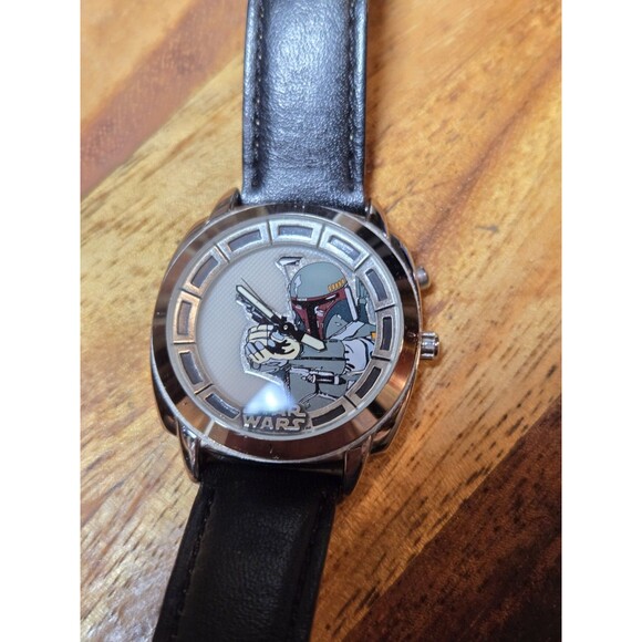 Limited Edition Boba Fett 1997 Fossil Watch #4347/10000. New Battery - Picture 2 of 9